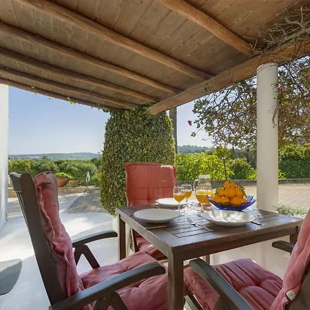 Apartment Detached House In Beautiful Quinta - Qa01 *
